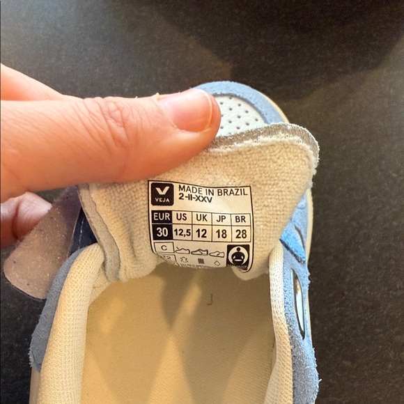 Veja Kids Sneakers in Blue, Green, and Cream - Picture 2 of 2